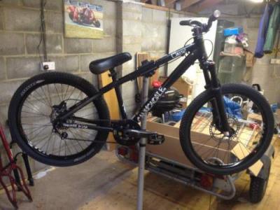 cannondale chase dirt jumper