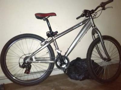 Saracen 7005 mountain discount bike