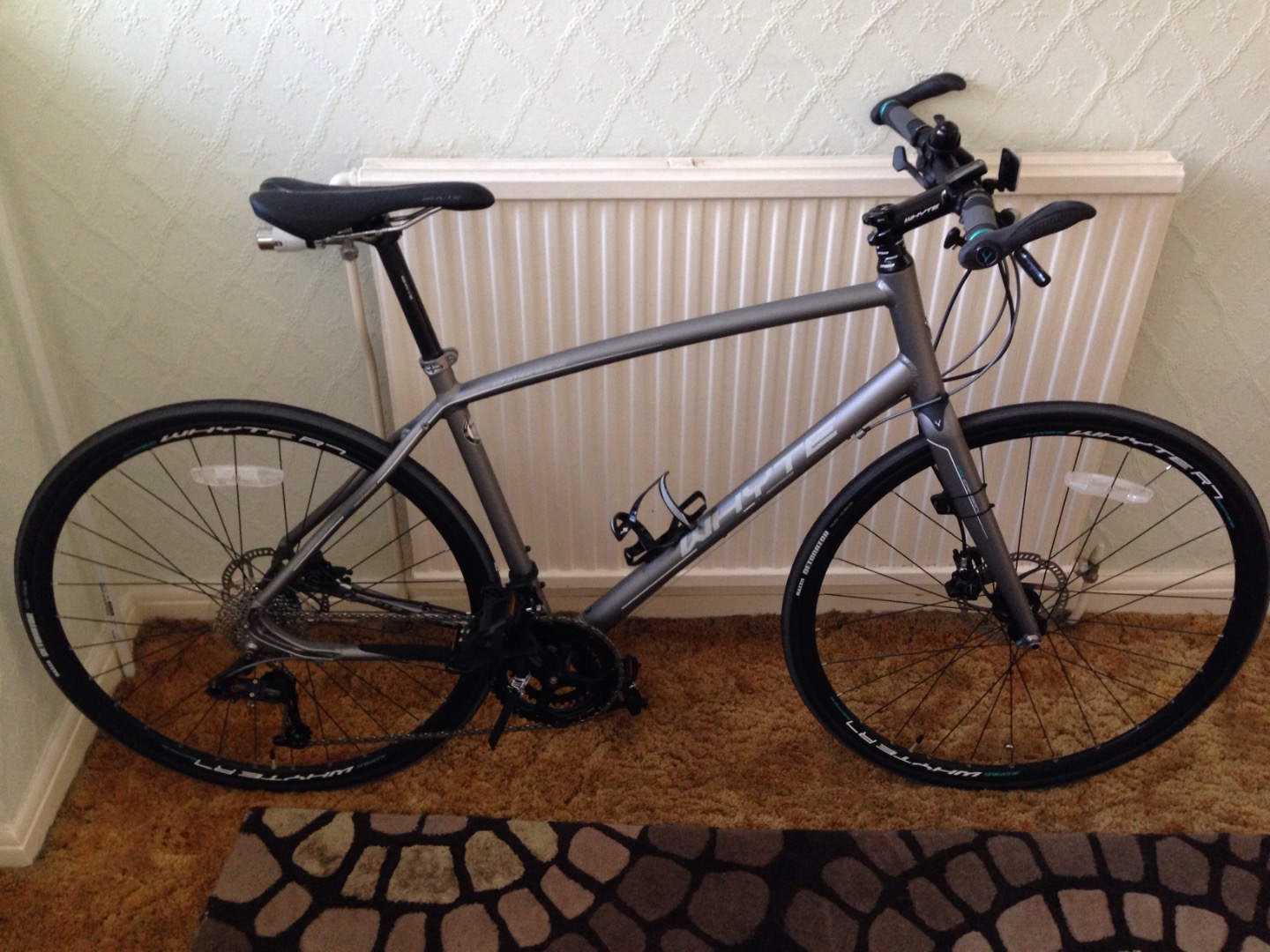 whyte cambridge hybrid bike