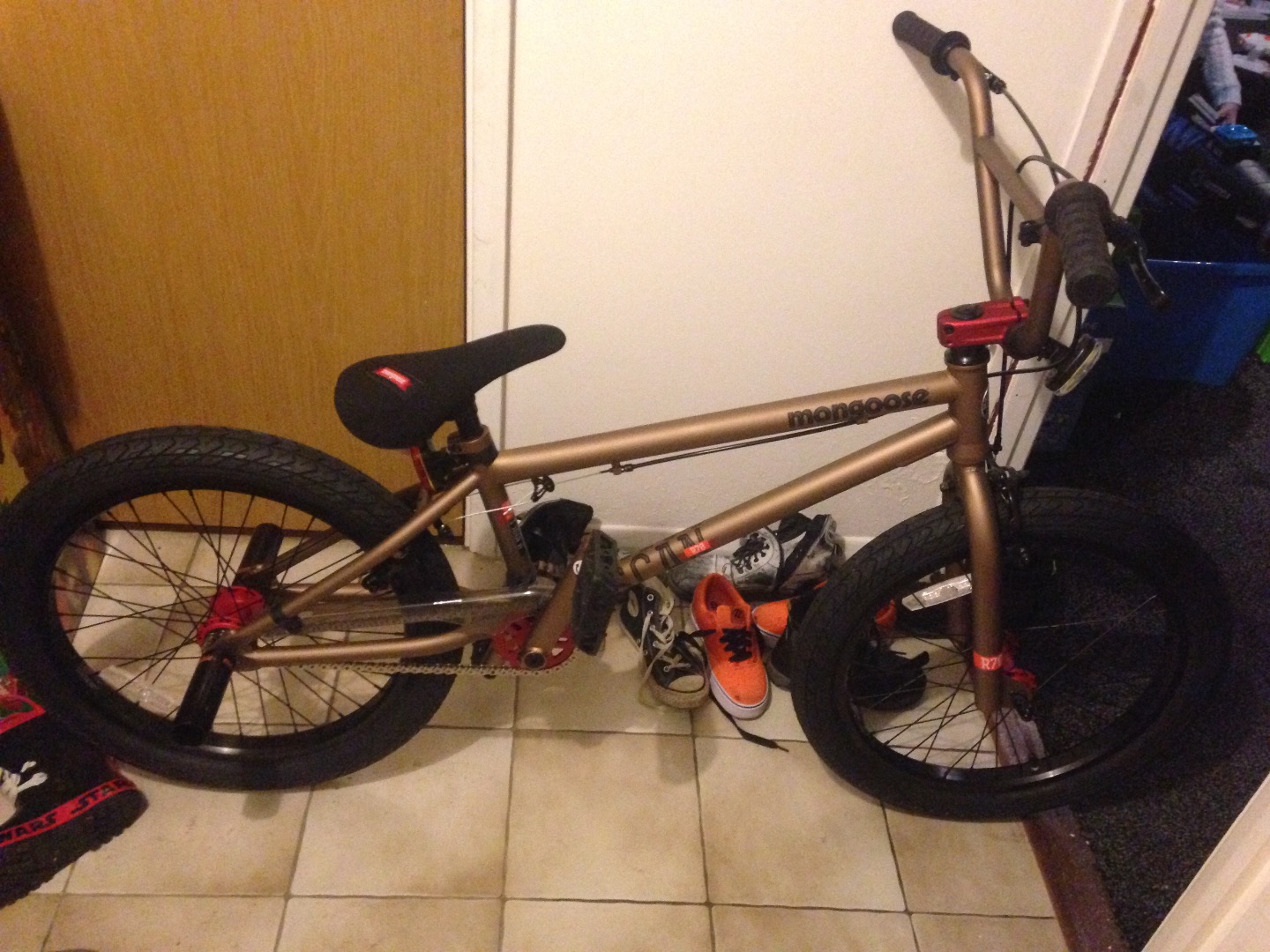 Mongoose scan r14 bmx bike hotsell