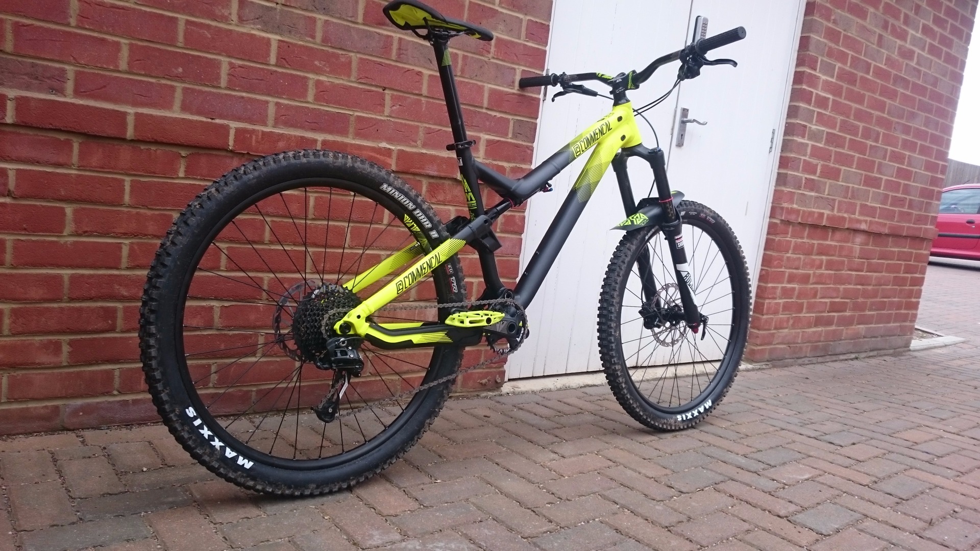 Commencal meta am v4