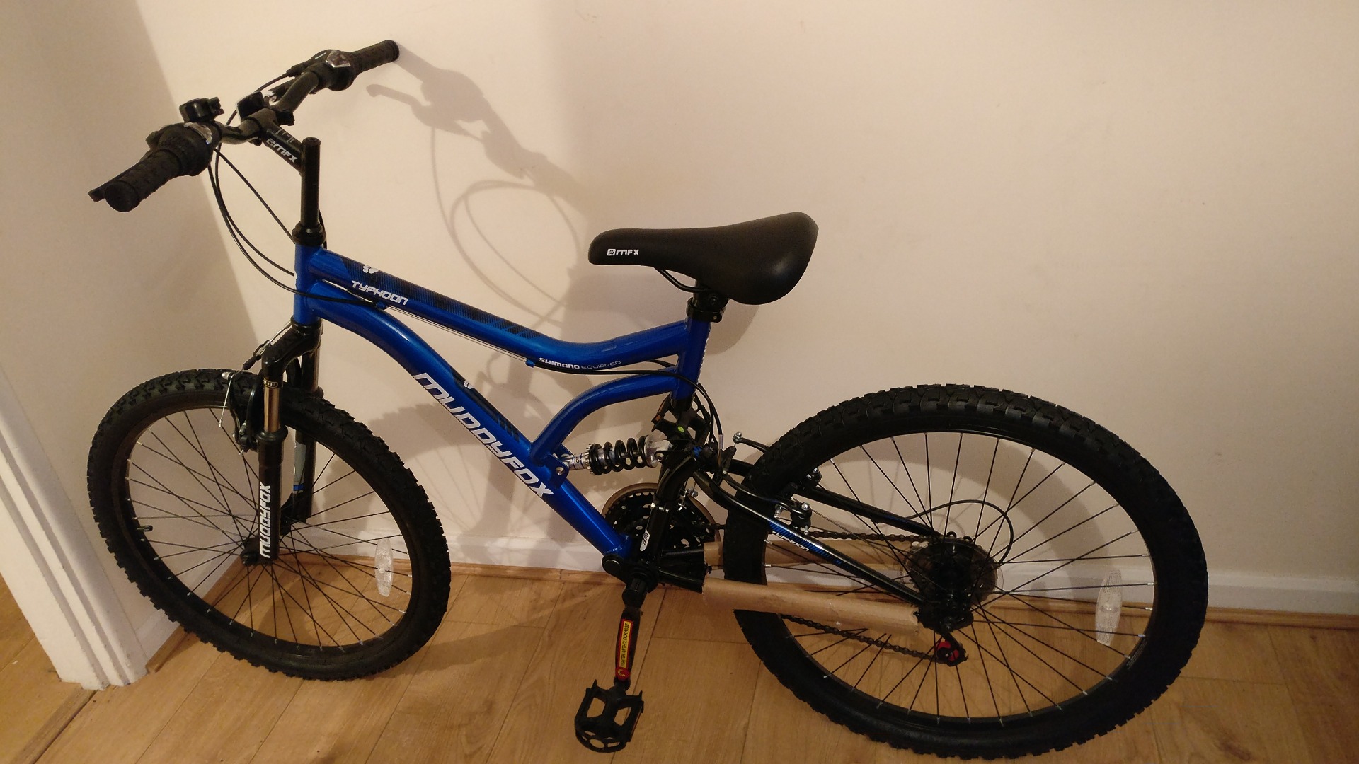 Muddyfox typhoon 24 inch dual store suspension bike