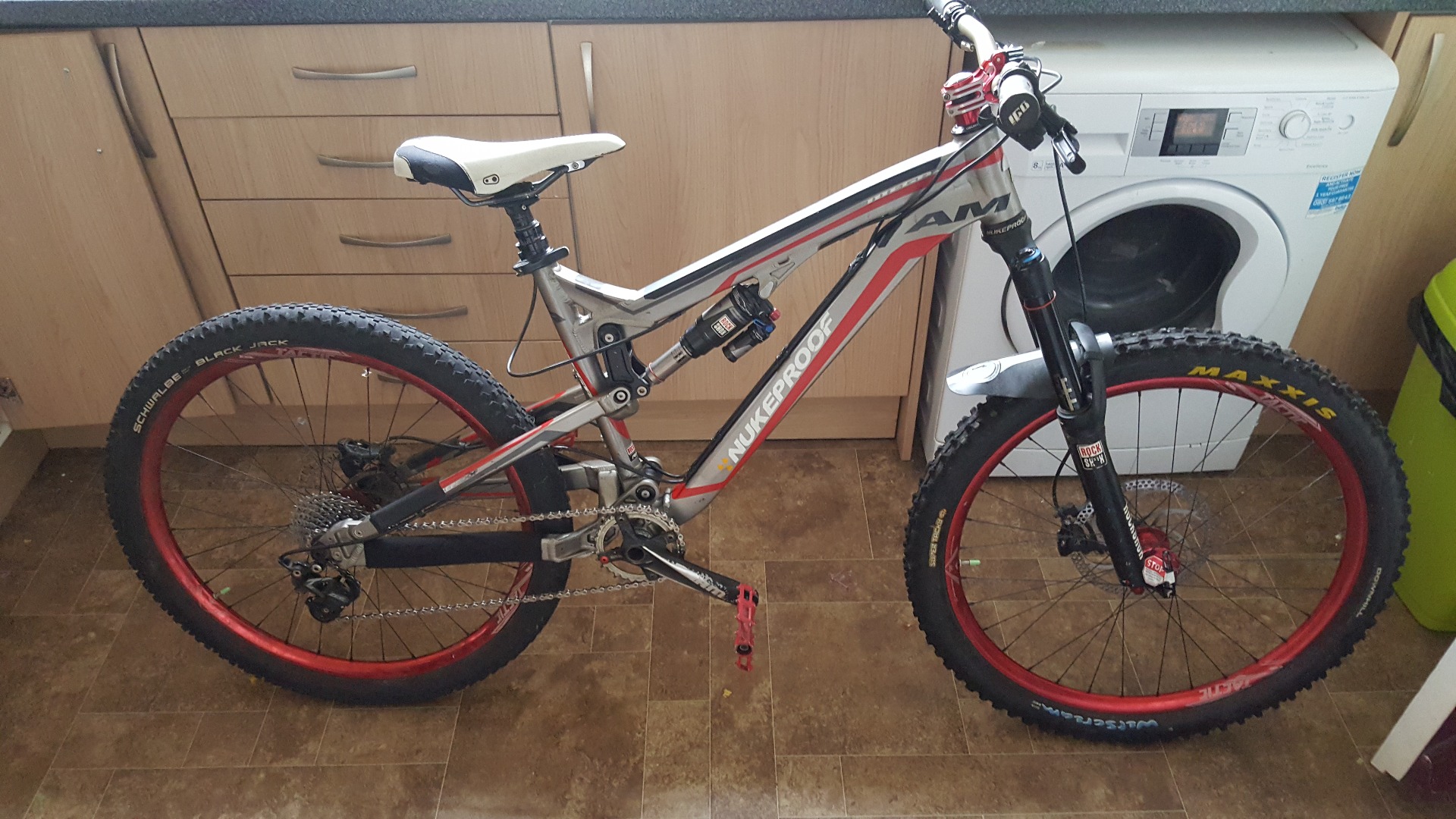 Stolen Nukeproof Mega Am 26