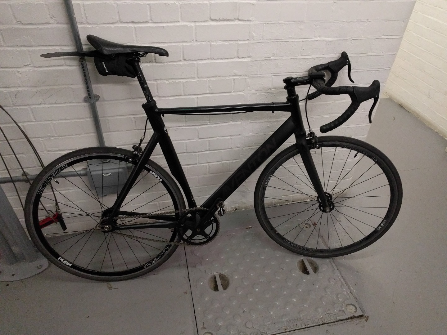 2018 aventon mataro