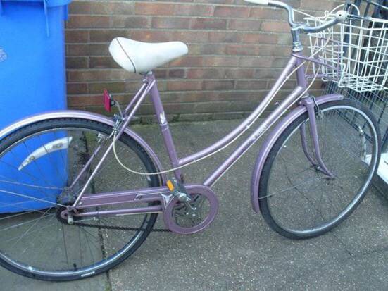 Stolen Raleigh Caprice Vintage Ladies Town Bike 1980s