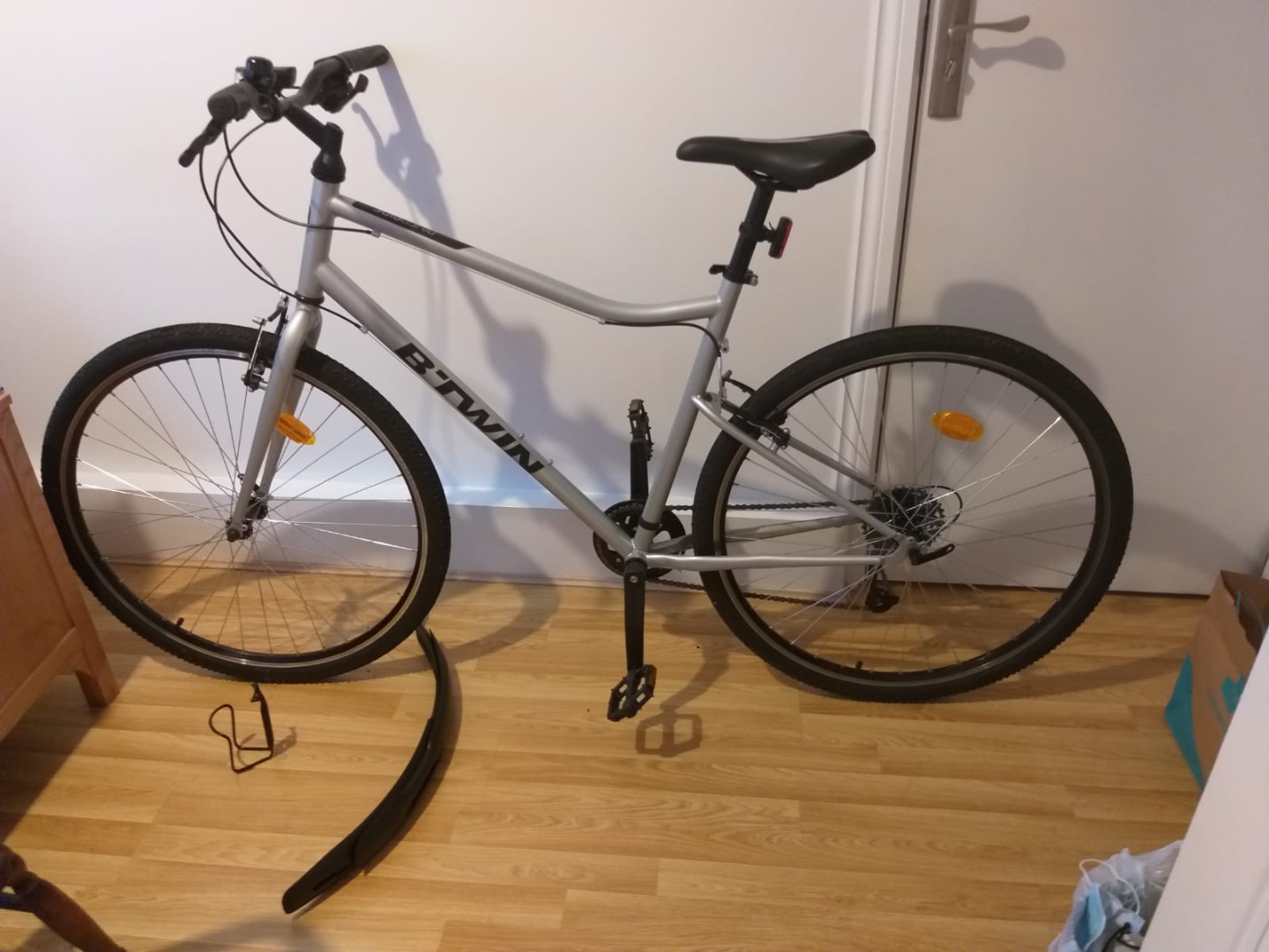 Stolen B Twin RIVERSIDE 120 HYBRID BIKE