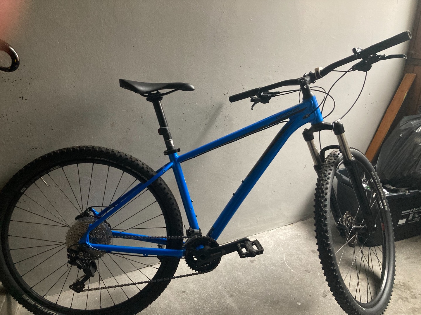 Stolen Cannondale Trail 5