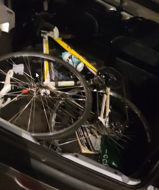 Stolen BTwin MINT B’Twin Sport 3 road bike