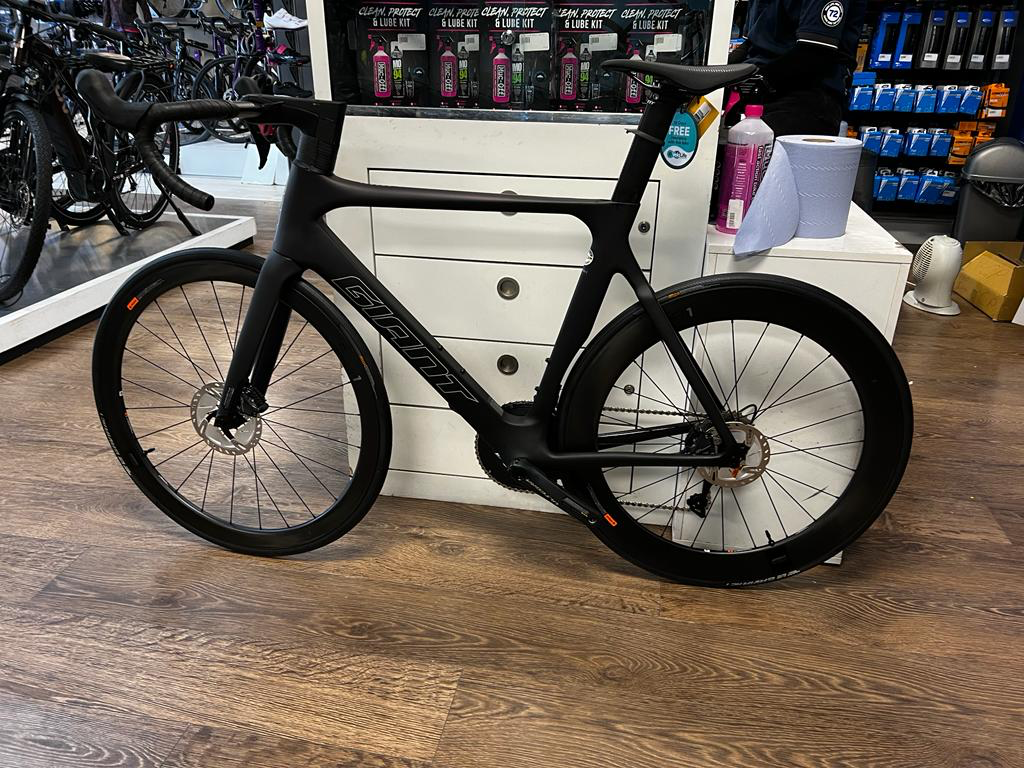 Stolen Giant Giant Propel Advanced Pro 1