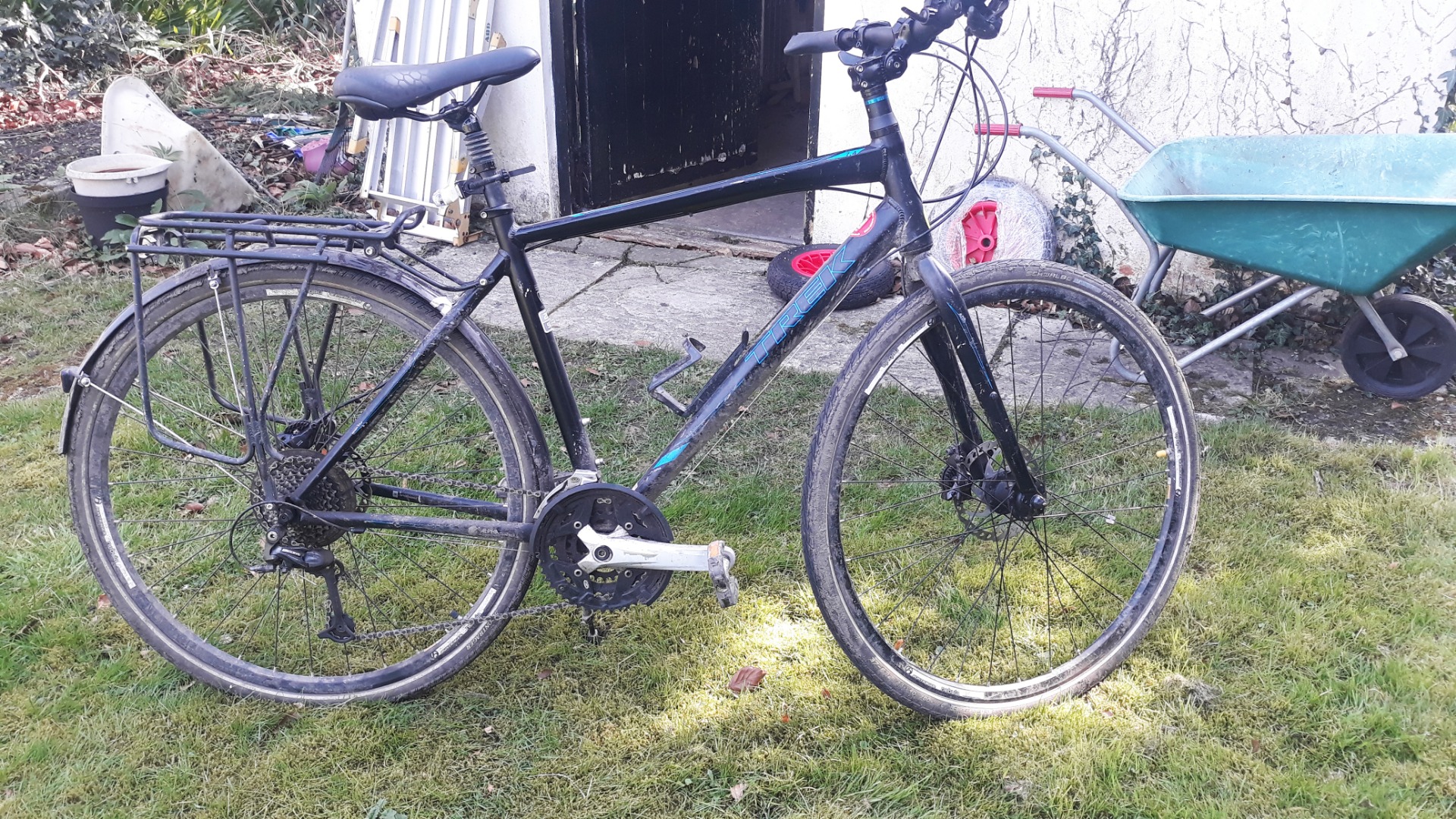 Stolen Trek FX7.4