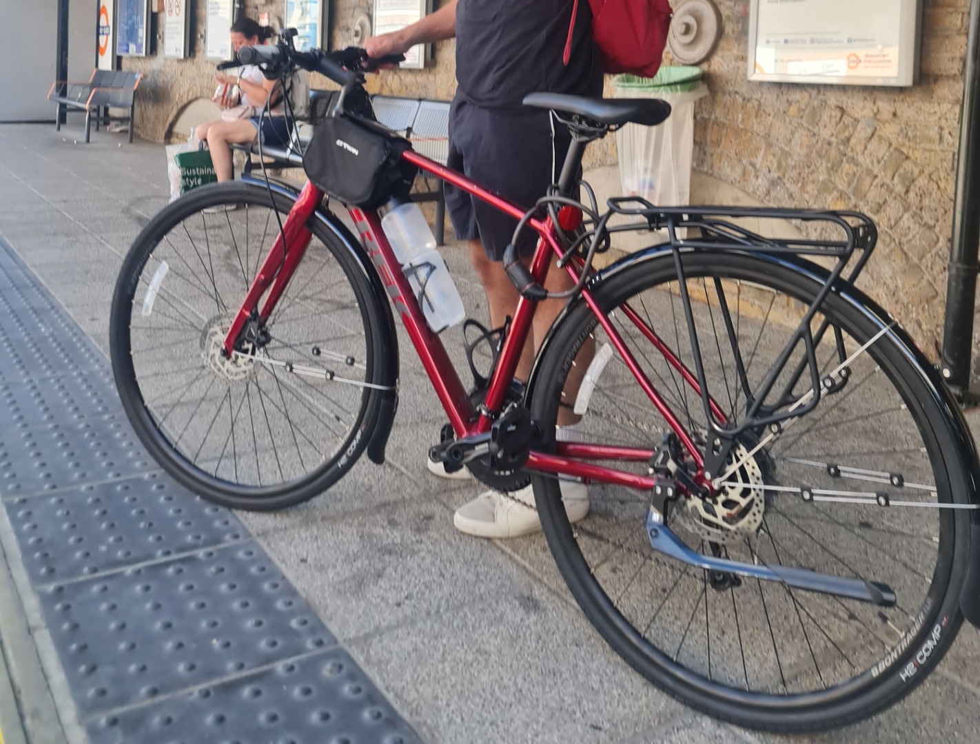 Stolen Trek FX 3