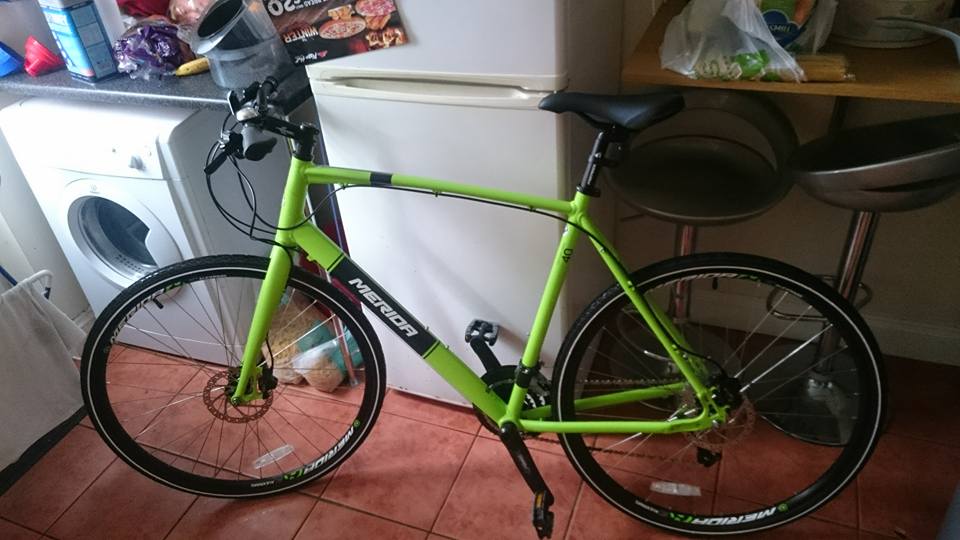 Stolen Merida Bikes Crossway urban 40