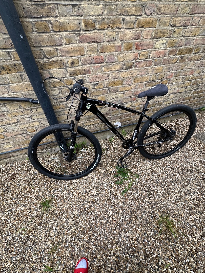 Stolen Collective bikes C100 pro jake 100