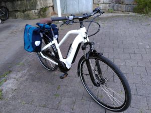 Vélo de Ville AEB 800